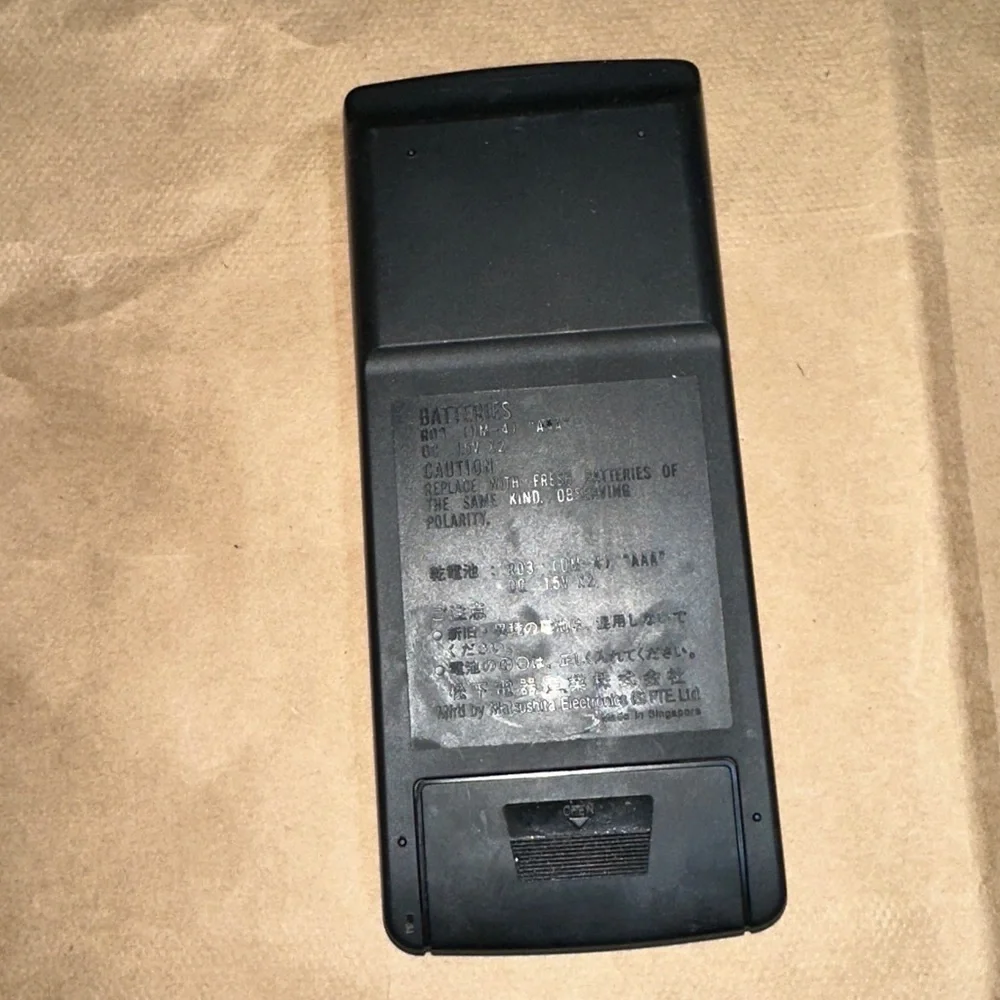 Panasonic Audio System Remote Control RAK-SG305PM - Picture 4 of 6
